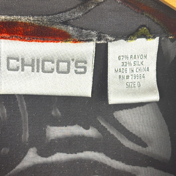 Chico's Velvet Burnout Button Down Whimsigoth Fairy Shirt Sz 0 = M Long Sleeve - Picture 8 of 13